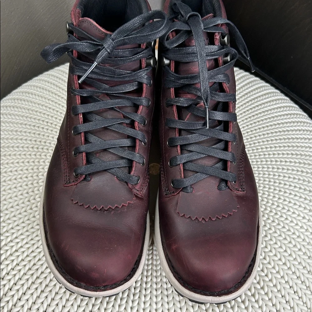 Danner Loger 917 Port Boots - Picture 5 of 9